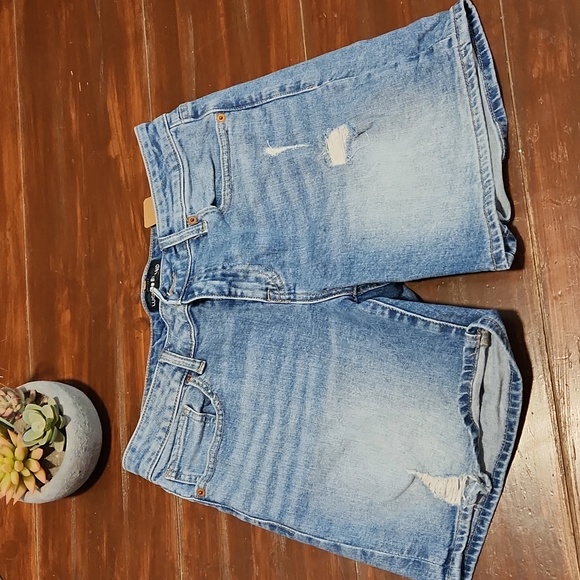 Lucky Brand Pants - Lucky Brand Distressed Denim Shorts (0719)